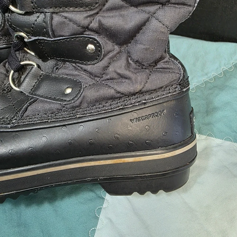 Sorel Tofino Winter Boots Womens 7.5 Black Waterproof Quilted Faux Fur Trim *SEE